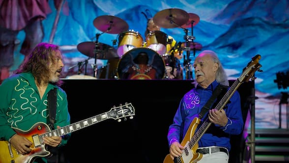 La vida mágica de Los Jaivas hizo historia en el Estadio Nacional (y con Gabriel y el “Gato”)