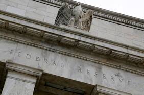 JPMorgan minimiza posibilidad de alza de tasa de Fed de 100 puntos base