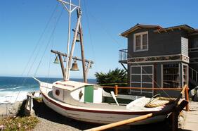 Escasas visitas y crisis financiera: la pandemia golpea a las casas de Pablo Neruda