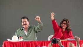 El partido oficialista de Honduras rechaza el resultado de las elecciones presidenciales y llama al pueblo a las calles