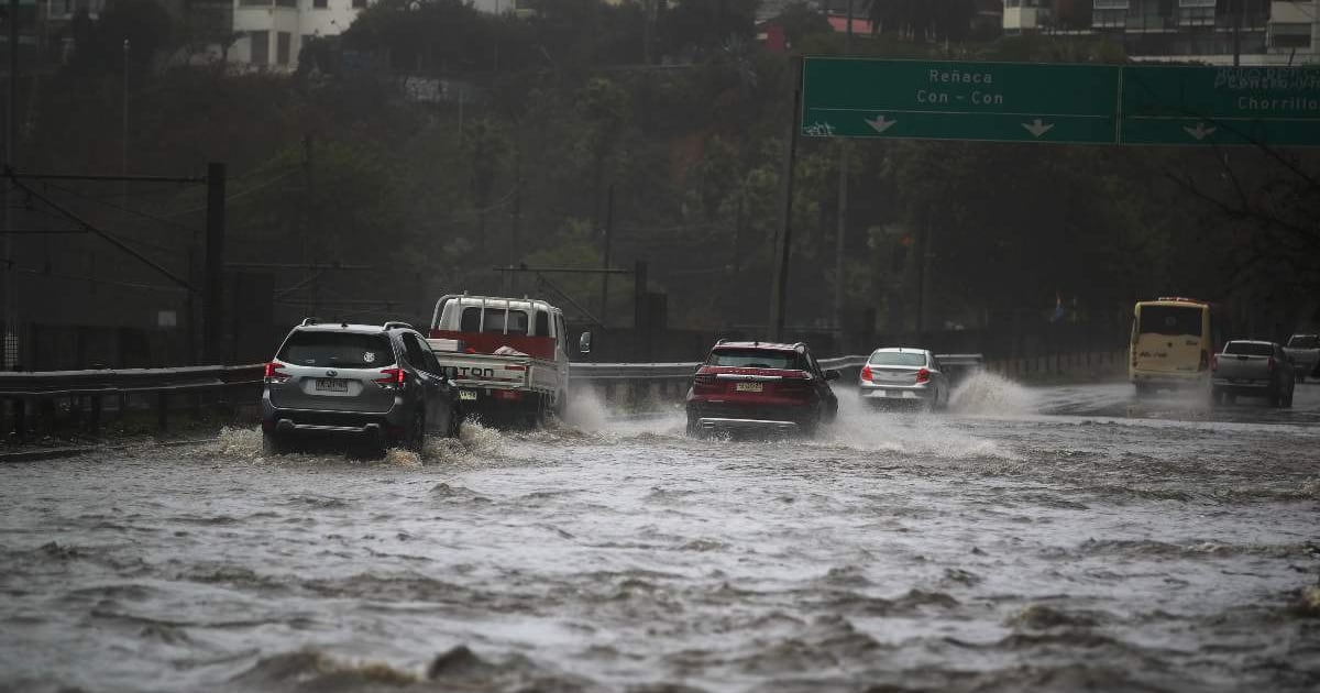 Senapred decreta alerta roja en Maule y diversas zonas del centro-sur por riesgo de aluviones y crecidas de ríos