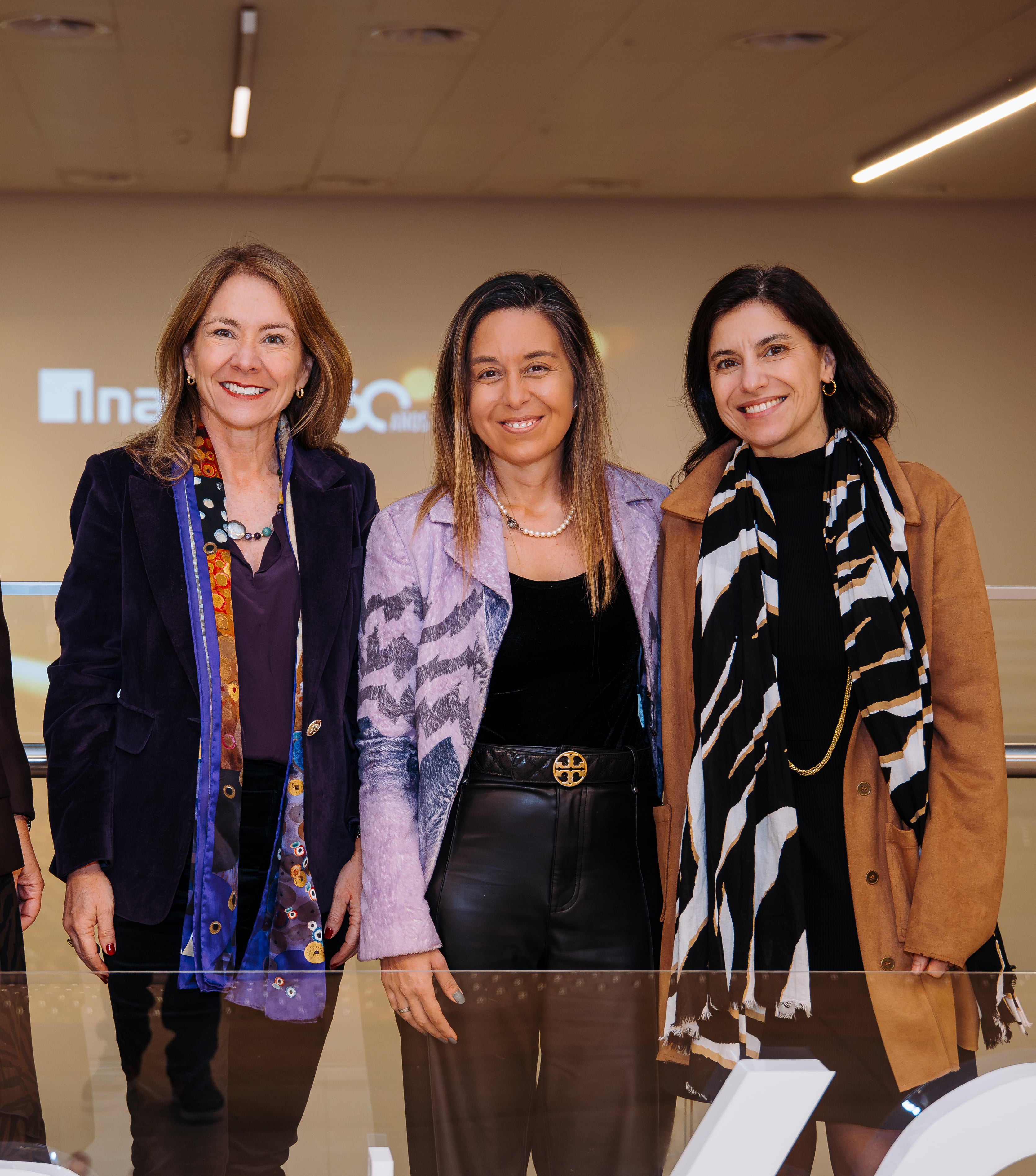 Susana Jiménez, presidenta de la CPC; María Fernanda Garay, directora de Comunicaciones y Marketing de INACAP junto a Jocelyn Olivari, directora del Consejo Directivo de INACAP y gerente de Innovación de Corfo.
