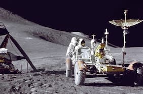 La historia de los tres autos abandonados en la Luna