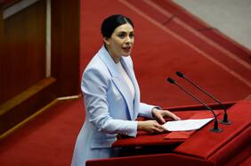 Karol Cariola se refiere a su embarazo y asegura que su prenatal coincidiría con el receso parlamentario
