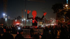 Tras Cuenta Pública: se registra manifestación contra Presidente Kast y la megarreforma en Plaza Baquedano