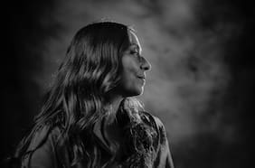 Javiera Parra: “Volví a sentir por mi oficio un enamoramiento grande. Me volví a convencer que tenía sentido”