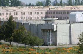 Cómo es la celda donde Manuel Monsalve cumple prisión preventiva