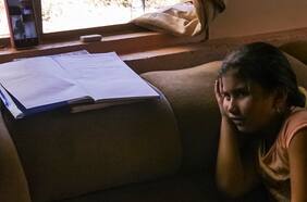 “No se concentra”; “no hace las tareas”; “no quiere conectarse”: Dos de cada tres padres dicen que sus hijos aprendieron menos o mucho menos con las clases online