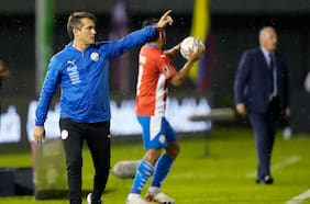 Sin su principal nombre en el extranjero: Paraguay tiene nómina para enfrentar a la Roja