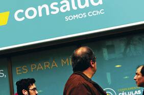 Suseso responde a demanda de Consalud por extensión del postnatal en pandemia: “Gracias a este beneficio, miles de niños y niñas no se contagiaron de Covid”