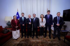 Diputados oficialistas y del PNL se reúnen con el canciller previo a su interpelación en el Congreso