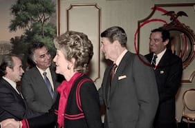 The Family, la serie documental de Netflix sobre la religión que controla el poder en EE.UU.