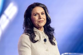 Direcora de Inteligencia de EE.UU. denuncia la existencia de biolaboratorios financiados y encubiertos por el gobierno de Biden en Ucrania