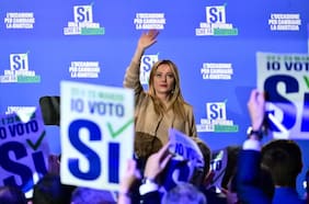 El complejo momento para Meloni tras su primera gran derrota en Italia