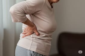 ¿Dolor de cuerpo? Estos son los 3 nutrientes para fortalecer huesos lastimados o envejecidos