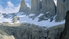 Reportan un turista fallecido, otro con complicaciones de salud y uno desaparecido en el Parque de Torres del Paine