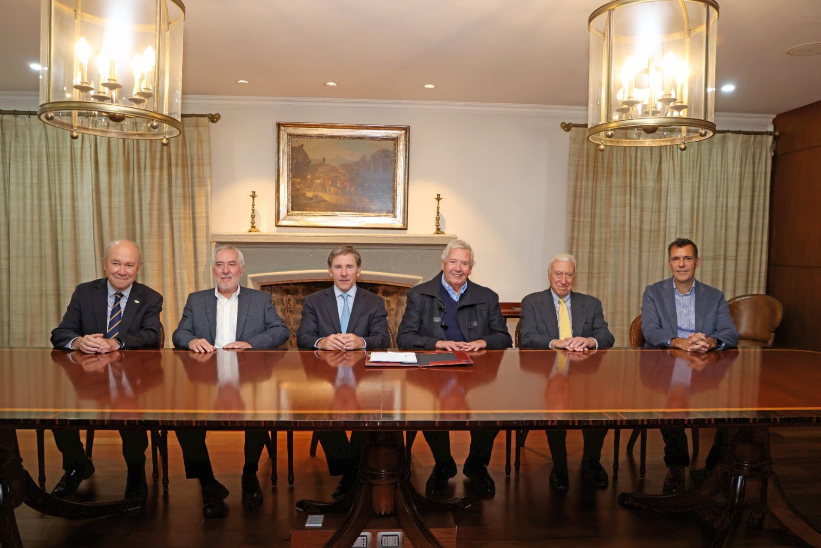 CAP acuerda con Aceros AZA la venta de sus activos siderúrgicos por US$ 130 millones y el ingreso al 15% de la propiedad
