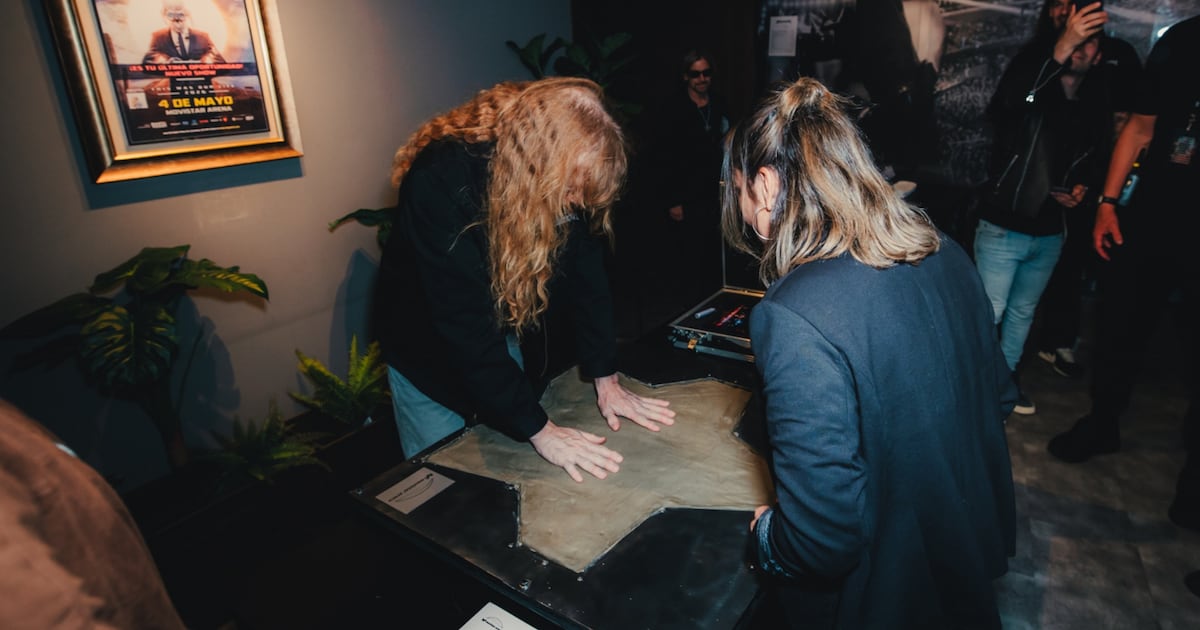 Megadeth is the first thrash metal band to leave their hands on the Movistar Arena Star Walk - The Third