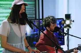 Dënver vuelve a los 90′ con “Mil pedazos” de Christina y los Subterráneos