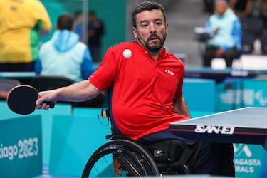 El tenis de mesa abrió los Parapanamericanos. El chileno Cristián González es uno de los protagonistas.
