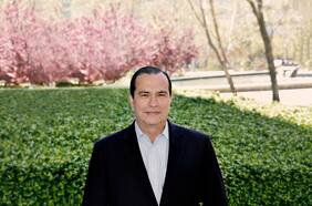 El desconocido empresario chileno que se instaló en Silicon Valley y ahora asume en el consejo del Banco Central de San Francisco