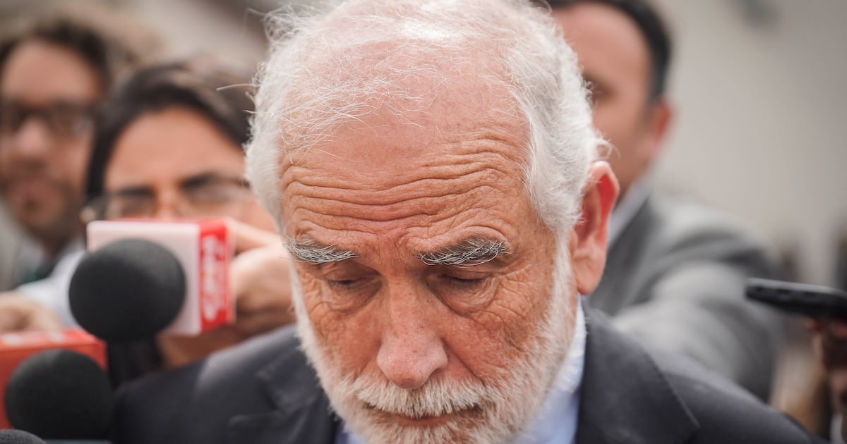 Presupuesto del Minvu en la mira: Platas de la RM crecen en desmedro de regiones