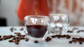Estudio revela qué efectos tiene el café en tu intestino y cerebro