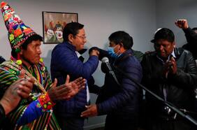 Bolivia: Resultados oficiales dan por ganador en primera vuelta a Luis Arce con el 55,1% de los votos
