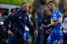 El descargo de Álvarez al arbitraje de Vejar en la caída de la U: “La expulsión tan temprana modifica; hay que revisarla”