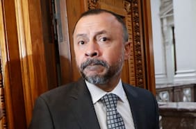 Formalizan a suspendido fiscal Carlos Palma por revelación de secreto en causa por tráfico de drogas: queda con arraigo nacional