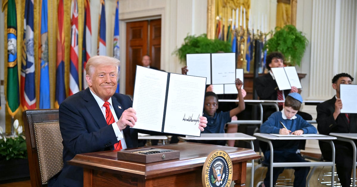 El proyecto fiscal de Trump divide a Estados Unidos: ¿avance económico o recorte social?