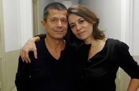 Un divorcio, electroshocks y la rebelión de un personaje: Emmanuel Carrère y la polémica de Yoga