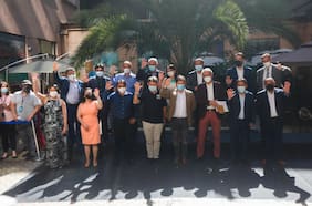 Eliminación de delegados presidenciales, descentralización y una reunión semestral presencial: los lineamientos de Boric tras reunión con gobernadores regionales