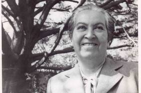 Natalicio de Gabriela Mistral: las conmemoraciones y actividades para este lunes