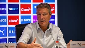 Fin a un ciclo de 16 años: la UC sorprende y despide a José María Buljubasich