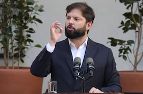 Boric tilda a gobierno de Israel de “asesinos y criminales” tras videos que muestran a soldados disparar a niño palestino