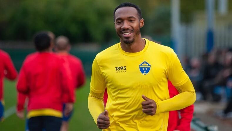 Bohan Dixon, Warrington Town footballer, victim of racism.