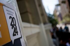 Admisión 2024: Universidad Católica, Universidad Andrés Bello y Universidad de Chile entre los planteles con mayor preferencia del sistema