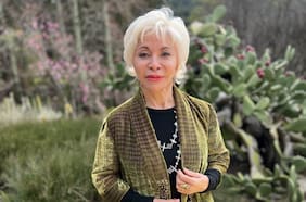 Isabel Allende y el caso Neruda: “Los movimientos feministas jóvenes -con mucha razón- han denunciado todo esto, pero no pueden eliminar la obra del poeta”