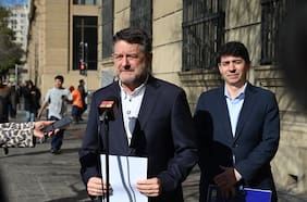 Orrego solicita a Quiroz modificar norma del Código de Comercio que crea las pólizas de seguro tras conflicto con Aspor