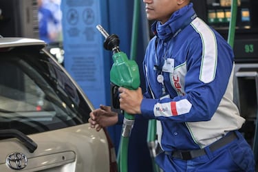 Precio del petróleo rebota y el barril vuelve a superar la barrera de los US$ 100