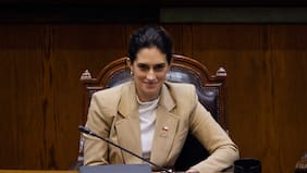 Cambio de urgencia del gobierno obliga a suspender votación de proyecto que regula el uso de redes sociales por menores de edad