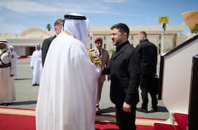 Zelensky firma acuerdos con países del Golfo Pérsico para ayudar en defensa contra ataques iraníes