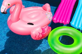 20 productos para elevar las tardes de piscina a otro nivel