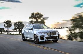 BMW enfrenta demanda en EE.UU. por un supuesto mal diseño de posavasos