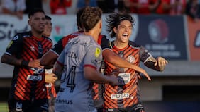 Goleada de líder: Deportes Limache se sube a la cima de la Liga de Primera y le deja tarea a Colo Colo