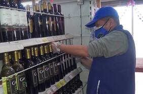 El misterio de Motoe Kato: El científico que trabaja como reponedor en un supermercado