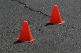 Hombre balea a dos trabajadoras sexuales en plena vía pública en Santiago