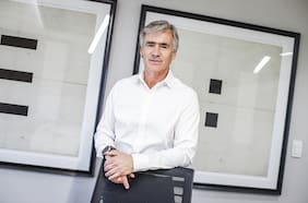José Ramón Valente celebra la megarreforma y discrepa de la opinión de Andrés Velasco sobre sus medidas