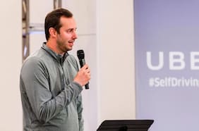 Trump indulta a ingeniero acusado de robar información del auto autónomo de Google